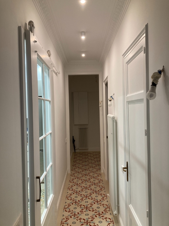 Reforma interior d’habitatge en edifici modernista de l’eixample carrer Sicília per CEB Arquitectes